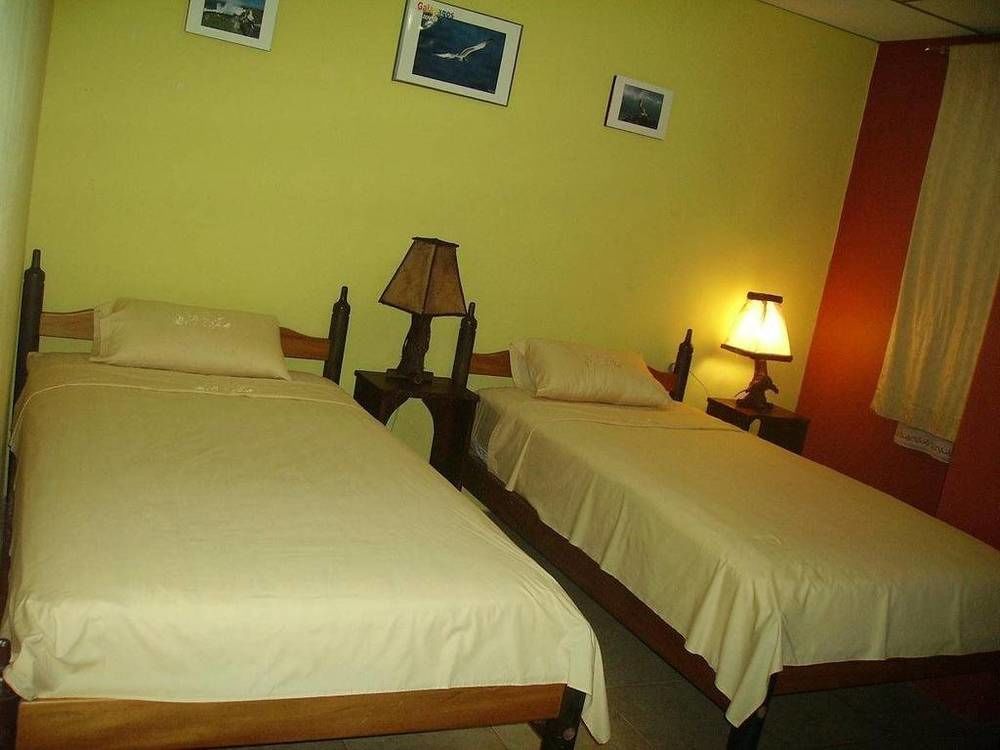 Maytenus Galapagos Puerto Ayora  Exterior photo